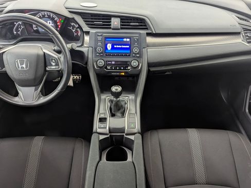 Used 2018 Honda Civic Sport image 15