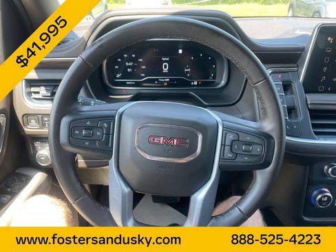 Used 2023 GMC Yukon XL SLE w/ Gmc Pro Safety Plus Package AWD/4WD image 9