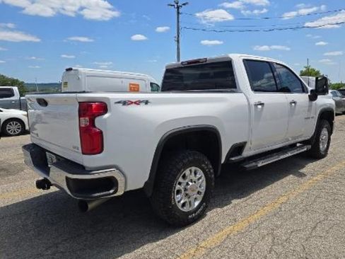 Used 2024 Chevrolet Silverado 2500 LTZ AWD/4WD image 5
