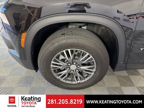 Used 2026 Chevrolet Traverse LT image 29