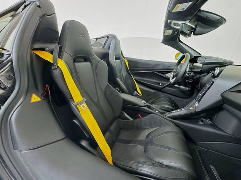 New 2026 McLaren 750S Spider image 23