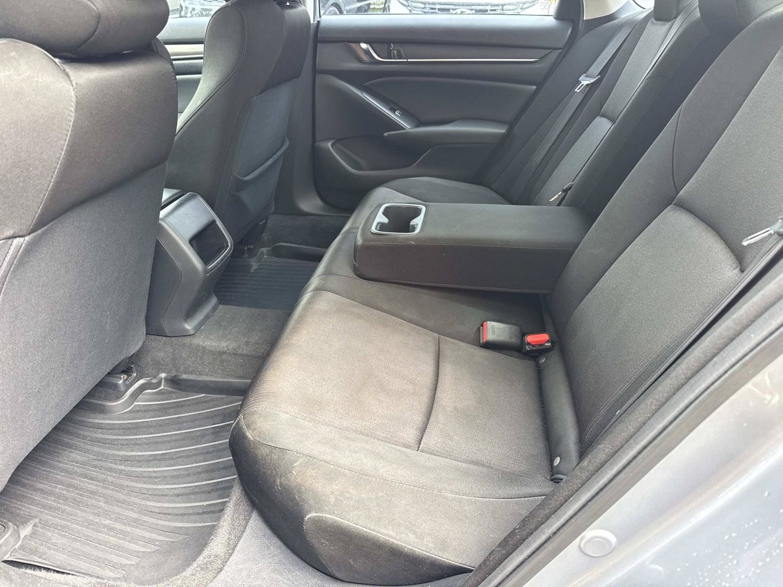 Used 2019 Honda Accord LX image 13