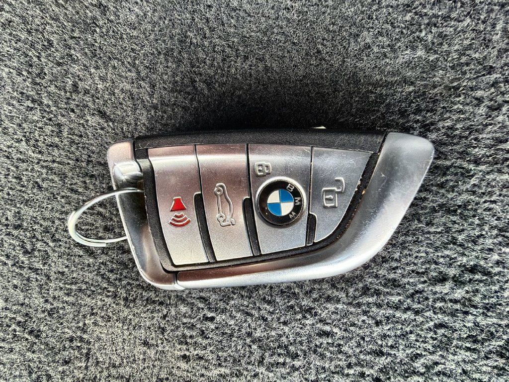 Used 2020 BMW X7 xDrive40i w/ Premium Package AWD/4WD image 28