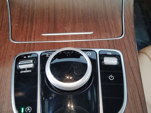 Used 2021 Mercedes-Benz C 300 4MATIC Sedan image 19