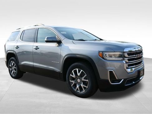 Used 2023 GMC Acadia SLT AWD/4WD image 10