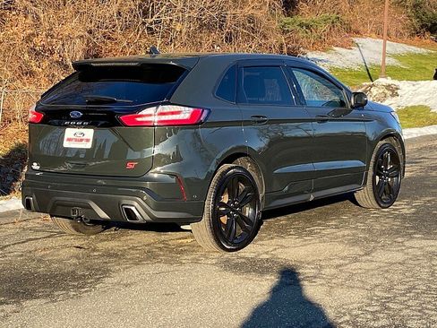 Used 2022 Ford Edge ST w/ Equipment Group 401A image 7