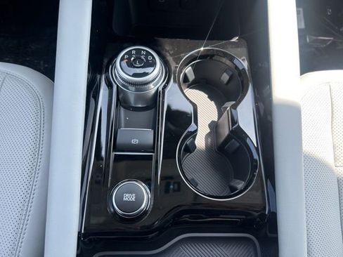 New 2026 Ford Explorer Platinum AWD/4WD image 15