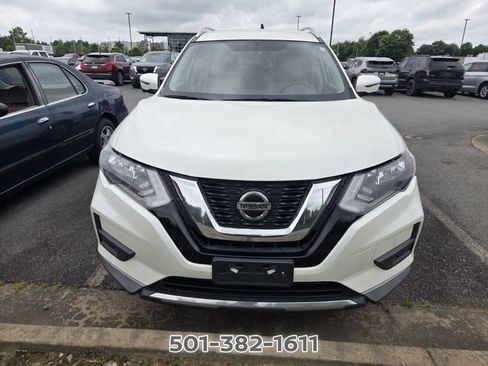 Used 2018 Nissan Rogue SV w/ Premium Package AWD/4WD image 7