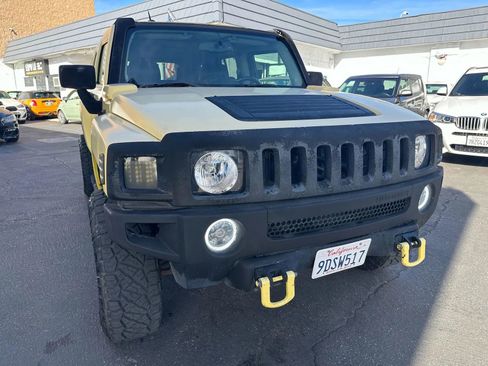 Used 2007 HUMMER H3 image 11