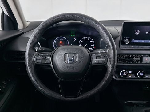 Used 2023 Honda HR-V LX image 17
