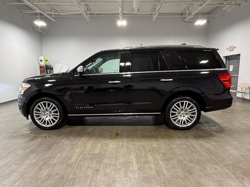 Certified 2022 Ford Expedition Platinum image 7