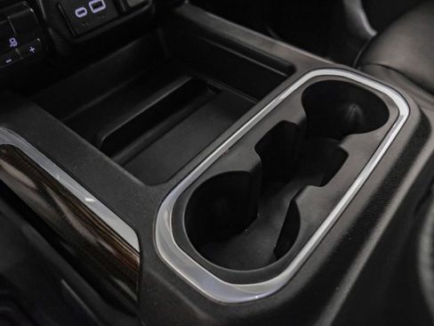 Used 2021 Chevrolet Silverado 1500 LT Trail Boss w/ Convenience Package II image 23