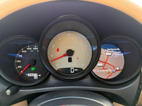 Used 2015 Porsche Macan S image 29