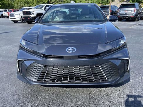 New 2026 Toyota Camry SE FWD image 8