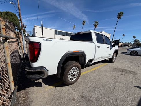 Used 2025 GMC Sierra 2500 Pro w/ 1SA Pro Safety Plus Package image 5
