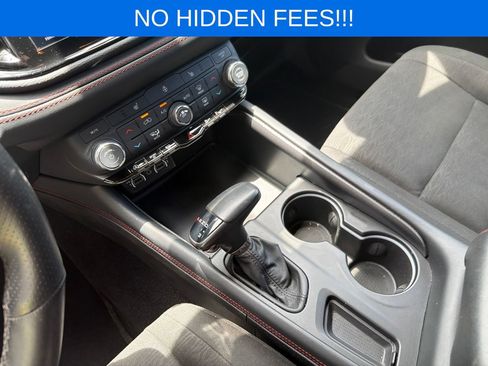 Used 2025 Dodge Durango GT RWD image 21