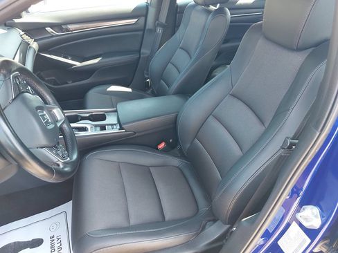 Used 2022 Honda Accord Sport image 12