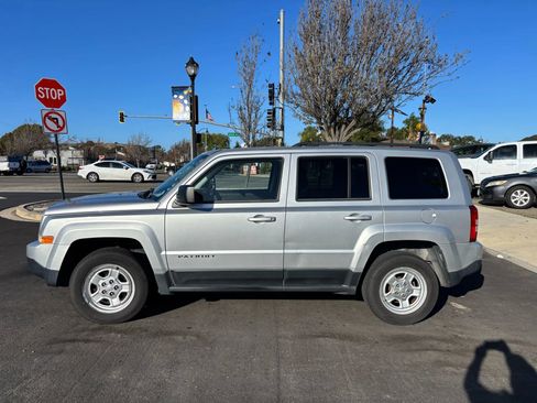 Used 2012 Jeep Patriot Sport w/ PWR Value Group image 1