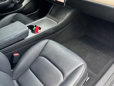 Used 2023 Tesla Model 3 Standard Range RWD image 7