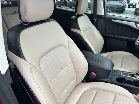 Used 2021 Ford Escape SEL FWD image 27