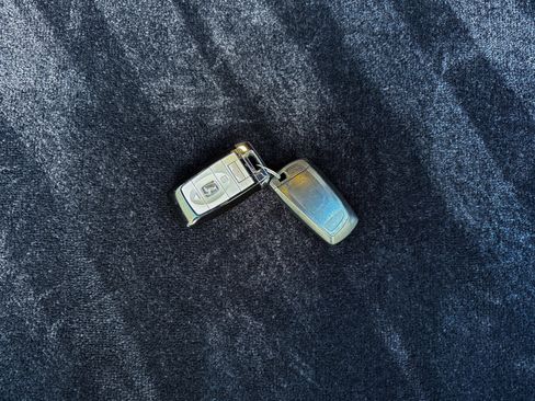 Used 2015 Rolls-Royce Ghost image 37