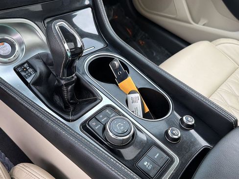 Used 2023 Nissan Maxima Platinum w/ Sport Mat Group FWD image 29
