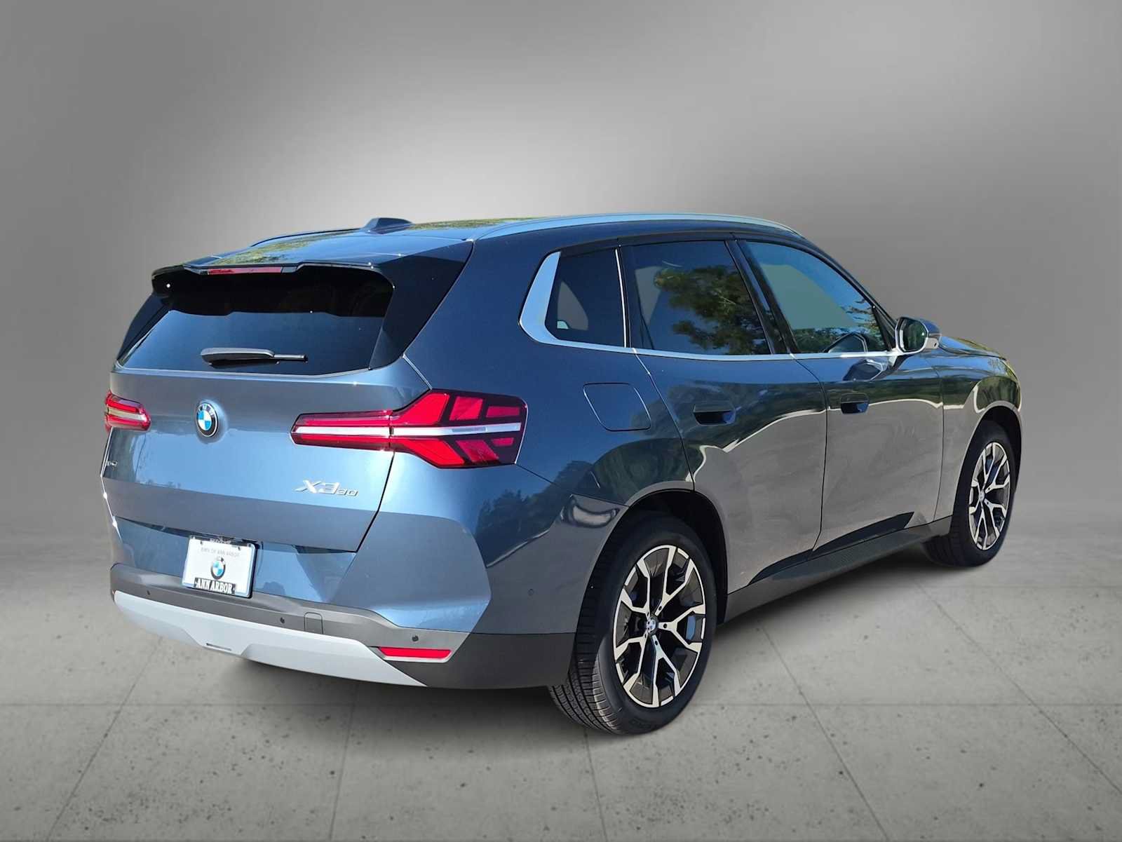 Used 2026 BMW X3 xDrive30i w/ Premium Package AWD/4WD image 8