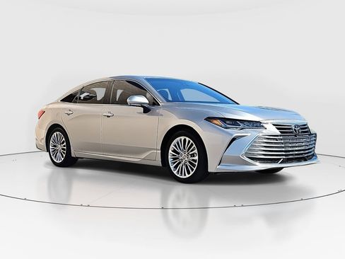 Certified 2021 Toyota Avalon Limited w/ Advanced Safety Package AWD/4WD image 3