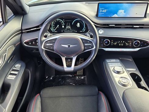 Used 2023 Genesis GV70 2.5T w/ Sport Prestige Package image 13