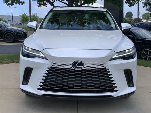 Used 2023 Lexus RX 350 Premium w/ Cold Area Package FWD image 3