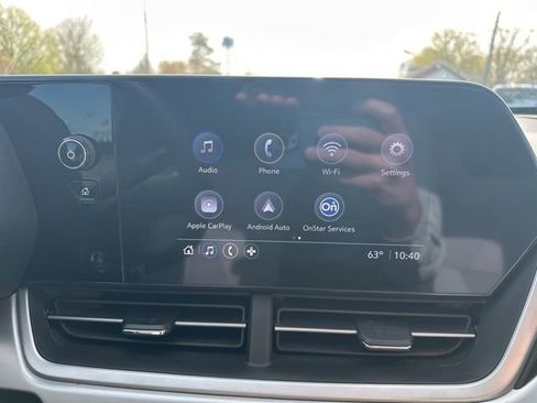 Used 2024 Chevrolet Trax LS FWD image 30