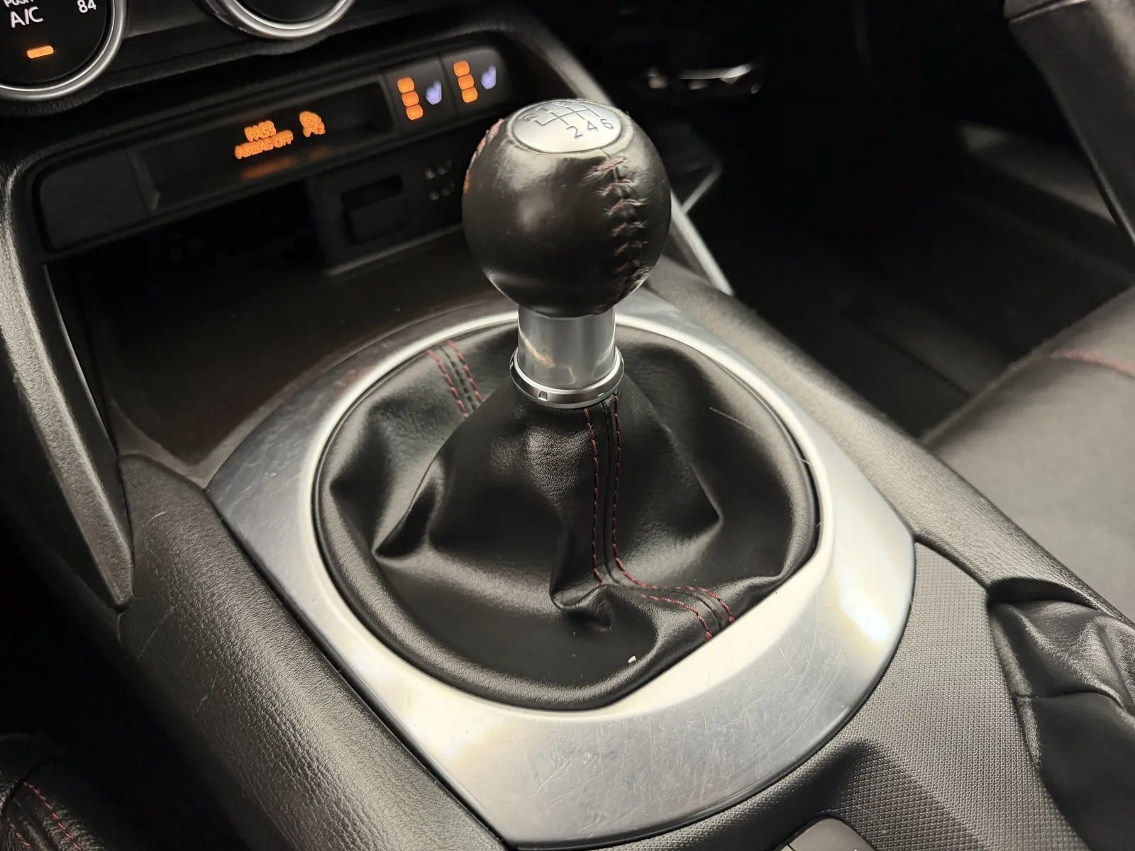Used 2016 MAZDA MX-5 Miata Grand Touring RWD image 25