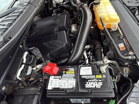 Used 2019 Ford F150 King Ranch w/ Equipment Group 601A Luxury AWD/4WD image 44