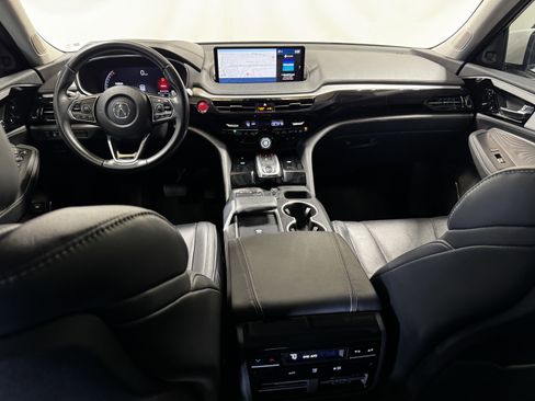 Certified 2023 Acura MDX w/Technology Package image 22