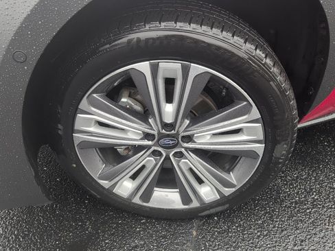Used 2023 Subaru Solterra AWD image 4