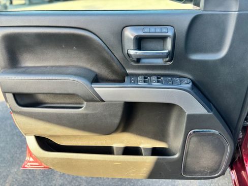 Used 2016 Chevrolet Silverado 1500 LTZ image 12