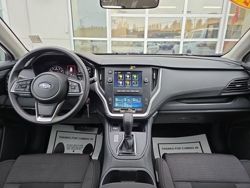 Used 2025 Subaru Outback image 18