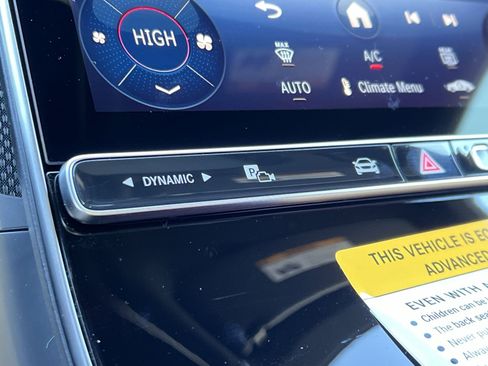 New 2026 Mercedes-Benz GLC 300 4MATIC image 32