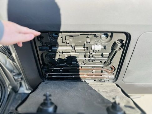 Used 2023 Lexus GX 460 Premium image 20