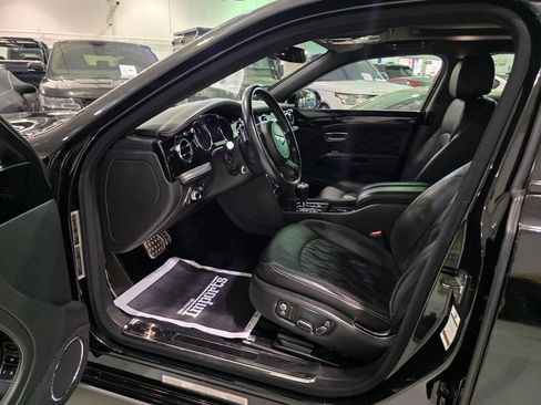 Used 2017 Bentley Mulsanne RWD image 40