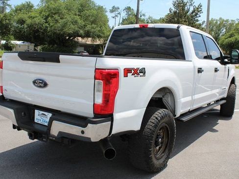 Used 2019 Ford F250 XLT w/ XLT Value Package image 8
