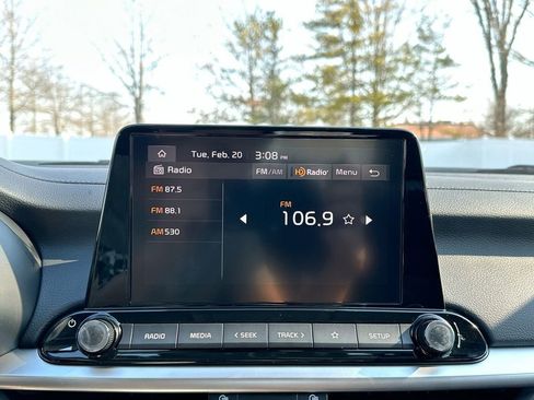 Used 2024 Kia Forte LXS w/ LXS Technology Package FWD image 36
