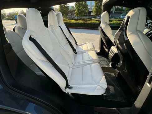Used 2017 Tesla Model X 100D image 14