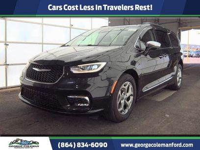 Used 2022 Chrysler Pacifica Limited
