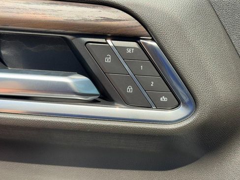 New 2026 GMC Sierra 1500 SLT w/ SLT Premium Package image 12