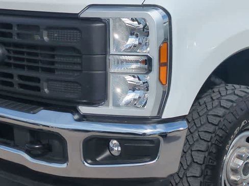 Used 2024 Ford F250 XL w/ XL Off-Road Package image 11