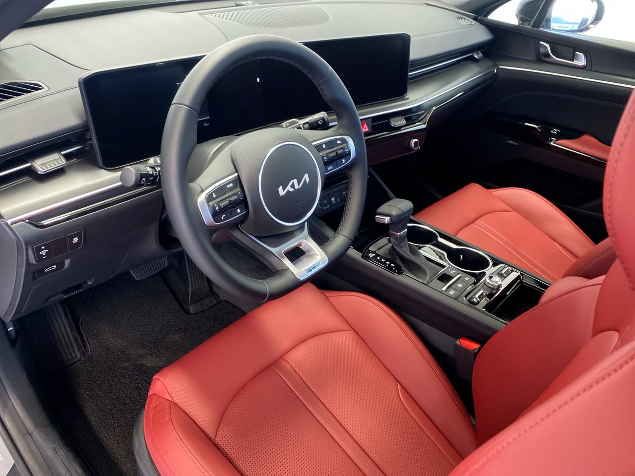 New 2026 Kia K5 GT-Line w/ GT-Line Premium Package FWD image 21