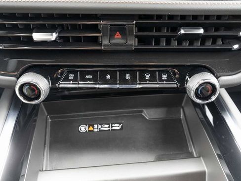 New 2025 Chevrolet Tahoe High Country image 25