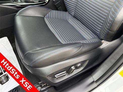 Used 2022 Toyota Corolla XSE image 17