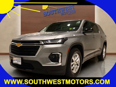 Used 2023 Chevrolet Traverse LS